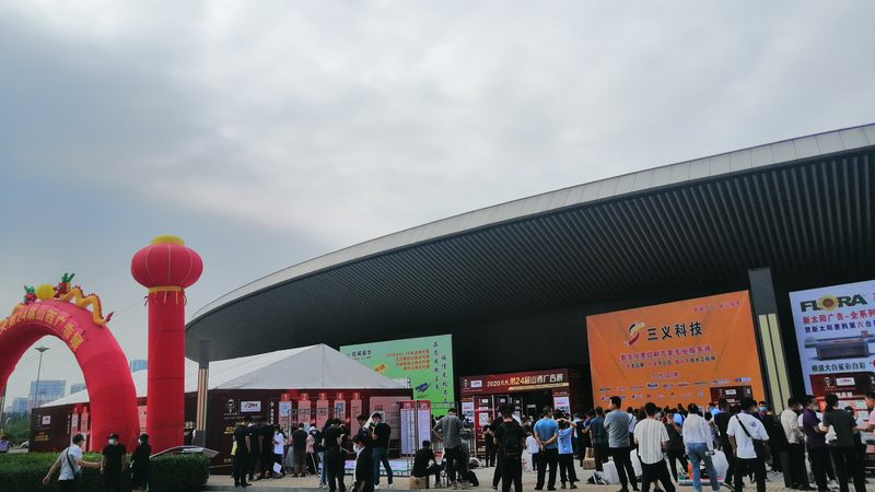 户外广告设计：分辨率与清晰度的秘密关系